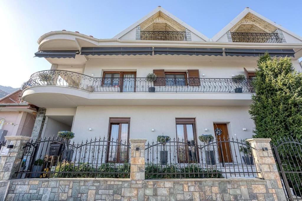 Villa Luminous Luxury House Pýli Exterior foto